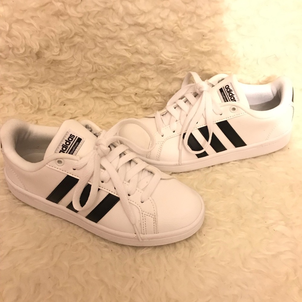 Adidas cloudfoam sneakers